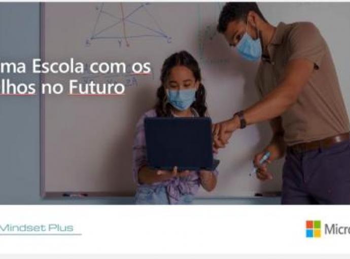 11 de novembro, a partir das 17H30 (TMG), com os convidados – Professor António Moreira (Universidade Aberta), Prof. Maria Eugénia de Jesus, Diretora do CFAE Ria Formosa, Prof. José Marques, coordenador da Equipa Digital do AE Pedro Jacques de Magalhães, Paulo Gafanha, da equipa da Educação da Microsoft Portugal e a moderação de Adelaide Franco da MindsetPlus -   abordar-se-á o tema da “Dimensão Pedagógica do PADDE”.